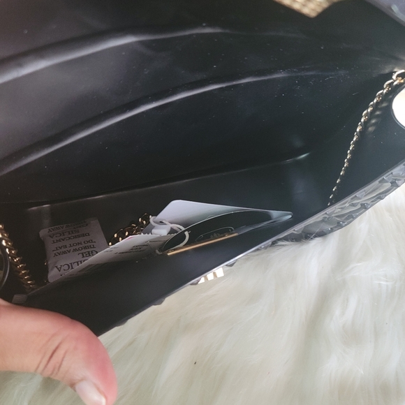 Black rockstud fashion small crossbody bag - Picture 2 of 9